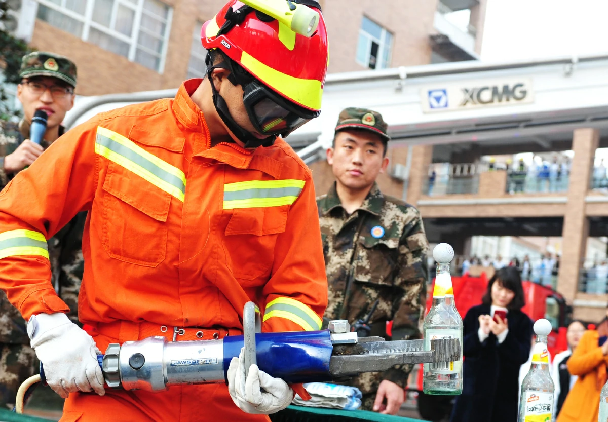 Firefighters use the Firefighting Rabbit Tool.