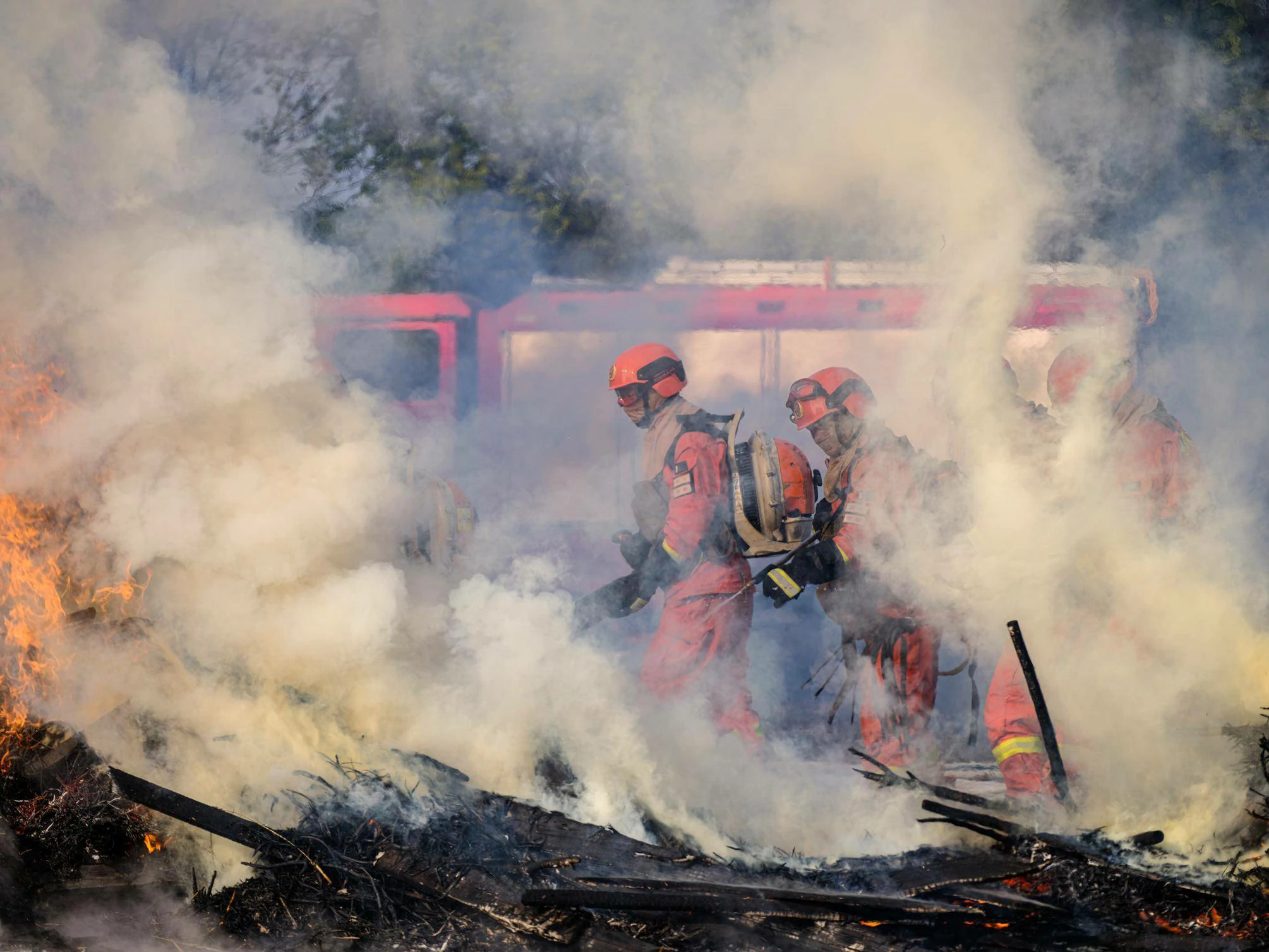 what puts out a fire